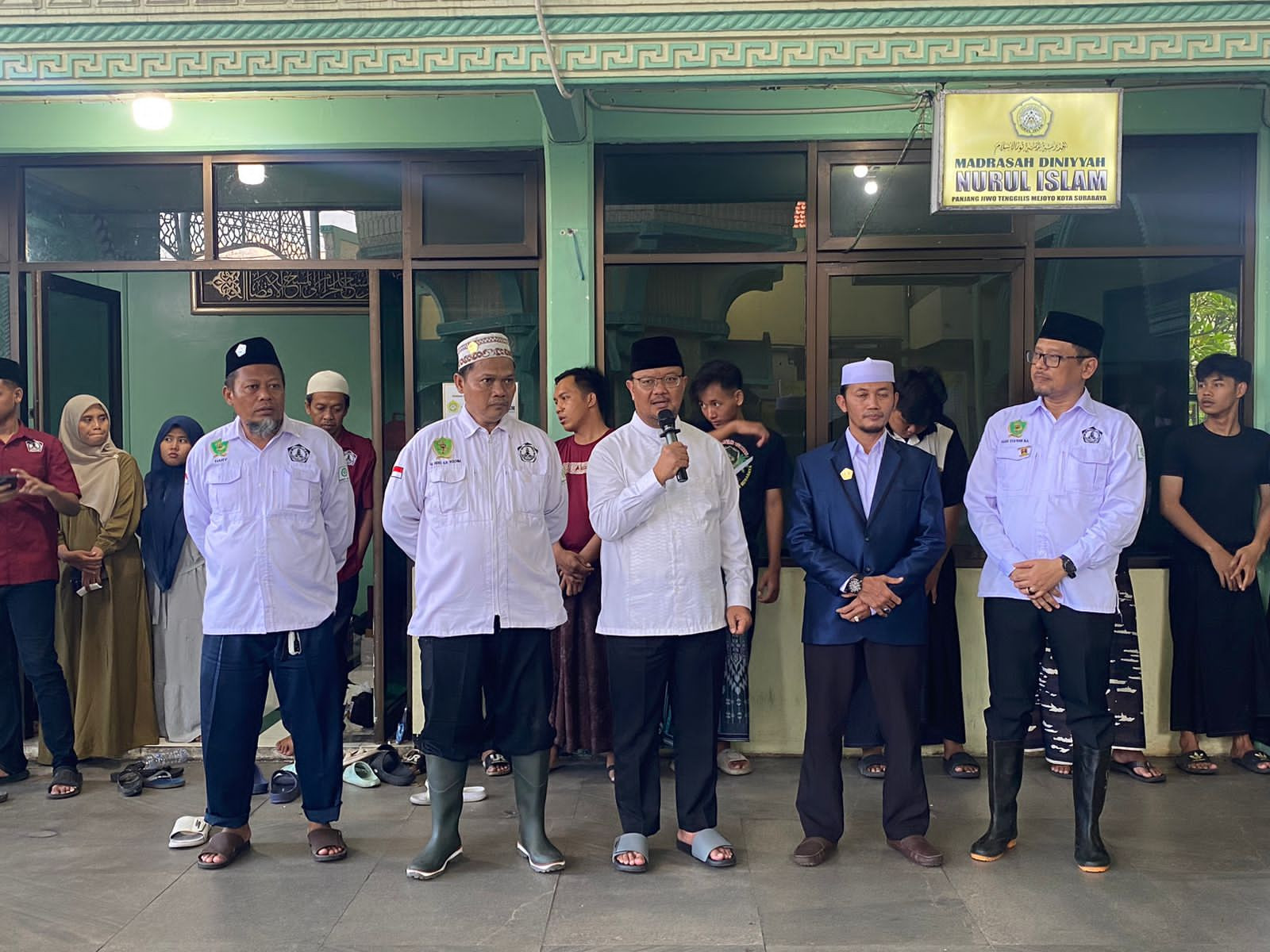 Tak Hanya Teori, Bimtek Juleha Jatim Surabaya Hadirkan Praktik Penyembelihan Sapi di RPH Surabaya
