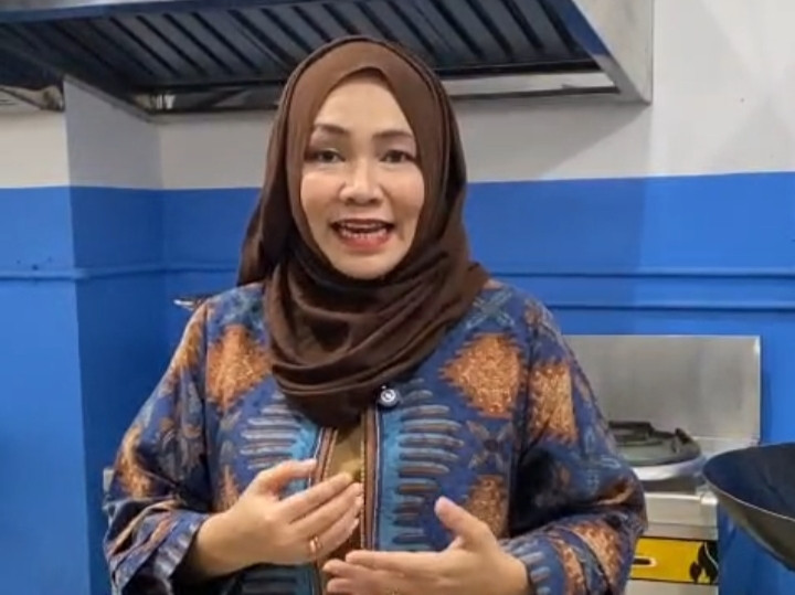 Kualitas Produk Ayam RPH Unggas Surabaya Dipuji Pengelola Dapur MBG