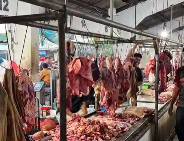 RPH Surabaya Pastikan Penjual Pasar Arimbi Ambil Daging dari Unit TOW