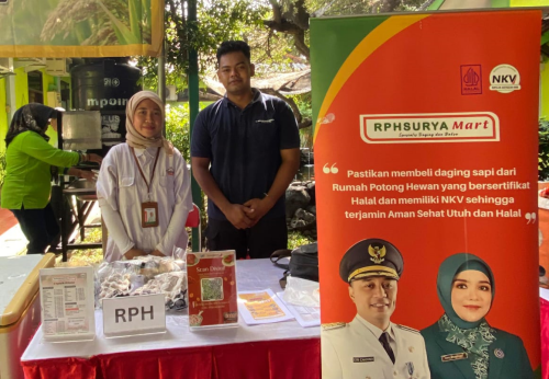 Produk Daging Lokal RPH Surabaya Sapa Pelaku Horeka di Balai Pemuda